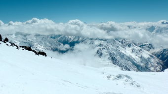 轿子雪山海拔多高（轿子雪山海拔高度是多少米）