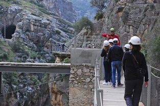 云南西双版纳旅游攻略路线（云南西双版纳旅游攻略路线最佳路线气温多少）