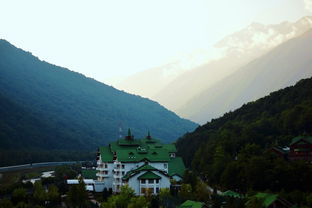 磨盘山和哀牢山哪个好玩（新平哀牢山和磨盘山哪里好玩）