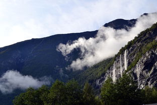 云南临沧旗山有多高（临沧旗山海拔）